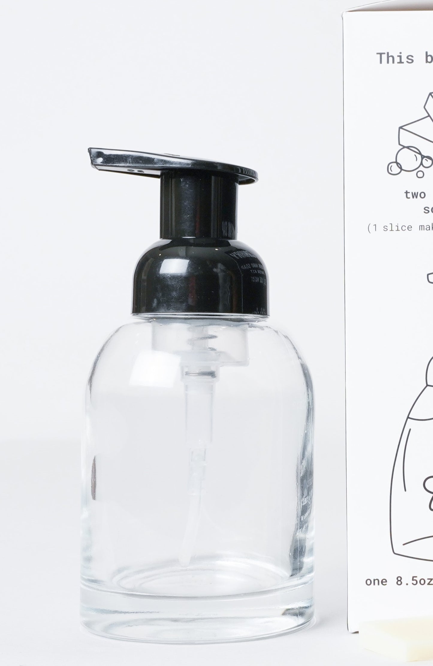 Image of Canary Refillable Glass Bottle with foaming pump.